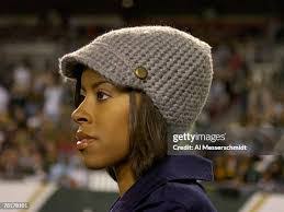 Melissa Knowles's Instagram, Twitter & Facebook