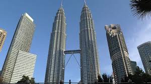 It were once the world's tallest buildings when measured from the level of the main entrance to the. Cesar Pelli Architect Of Malaysia S Petronas Towers Dies At 92 Bbc News