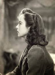 We did not find results for: Vintage 1940s Hairstyle With Hair Combs 1940s Hairstyles Retro Hairstyles Vintage Hairstyles