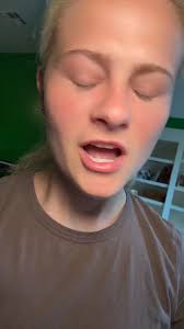 Oscar was a little starstruck 😅 Cheryl Ladd has her tickets to the My Lips  Are Sealed (Except When They're Not) Tour 🤍 Do you?! Get tickets at  darcilynne.com