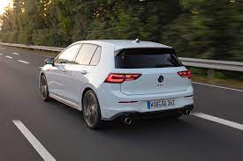 Volkswagen golf 8 gti 2020 ce que l on sait deja a son sujet. Volkswagen Golf 8 Gti 2020 A Partir De 37 607 En Allemagne Auto Mag
