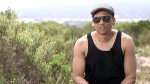 Xavier naidoo fühlt sich zu verschwörungstheorien hingezogen, wie kürzlich aufgetauchte videos zeigen. Sing Meinen Song 2015 Xavier Naidoo Hat Yvonne Catterfelds Song Fast Den Atem Geraubt