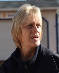 Shoppers hope sale revives VF Outlet Center