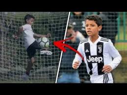 Updated 1548 gmt (2348 hkt) october 13, 2020. Cristiano Ronaldo Jr Plays That Did Not Repeat Skills Goals 2019 2020 Youtube Cristiano Ronaldo News Messi Vs Ronaldo Cristiano Ronaldo Junior