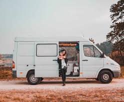 Sprinter 313 cdi mwb high roof; Benz Sprinter 313 Cdi A Dog Two Wives And Endless Freedom