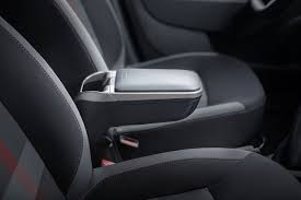 Storage compartment for top of car. Products Concepts Rati