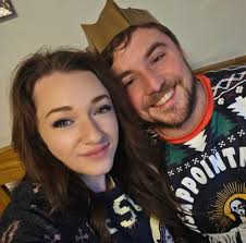 Salvor is honestly one of my favorite ones to play with. I have seen many  say he's to squishy and such but he does great!