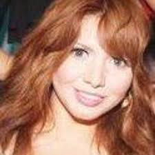 karla Gallo Glez (@k_arla_gallo)