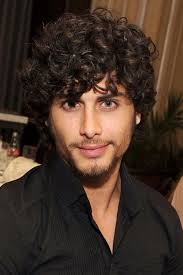 21 Latino Actors That Should Be Taking Over Hollywood Curly Hair Men Latino Actors Mens Hairstyles