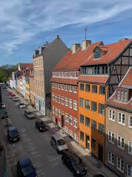 Det bästa flygerbjudandet från sverige till danmark som hittats på momondo de senaste 72 timmarna är 8 746 kr. Kobenhavn Danmark Malmo Sverige Nostalgia In Reverse
