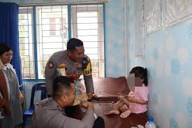 Di Balik Kasus Bocah di Nias Cacat Diduga Dianiaya Tante, Tak Punya Akta  Lahir, Ayah Ibu Cerai Halaman all - Kompas.com