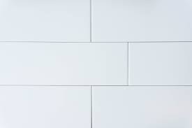 Weiße fliesen helfen dabei, räumen mehr helligkeit zu verleihen und sie optisch zu vergrößern. Metro Fliese Weiss Matt Glatt 10x30 Pl Jetzt Kaufen Bei Diefliesen Com