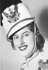 Laurel Pryor's Instagram, Twitter & Facebook