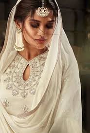 Discover 21 Salwar Kameez and pakistani dresses ideas