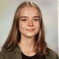 Elsa Connor's Instagram, Twitter & Facebook