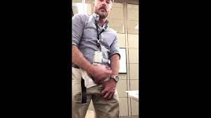 Jerking At Work Cumpilation - порно видео