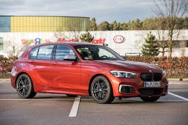 What is new over the m135i? Heisse Kompakte Im Test Bmw M140i Gegen Honda Civic Type R Autobild De
