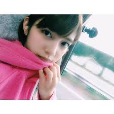 笑ったり叫んだり変な顔したり怒ったり言い間違えたり 最近は朝早く起きてそんな事をしています 松田るか 変な顔 顔