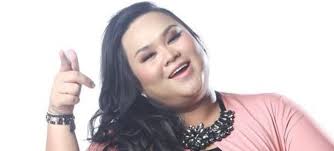 Malaysia online boutique for plus size women from xl to 7xl | uk14 up to uk30. Mis Claire Lancar Koleksi Baju Raya Untuk Wanita Plus Size Berkonsep Retro Sensasi Selebriti