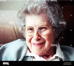 Former nurse hi-res stock photography and images