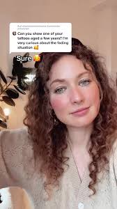 @whambamdamnsam antworten All tattoos get a bit thicker after healing.  After the new skin grows over the new tattoo it seals it under your skin 🖤  #tattoo #tattooartist #healedtattoo #artist #fineline ...