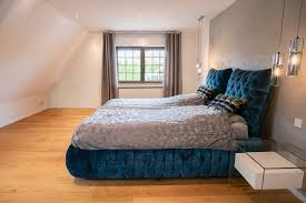 Das sind fragen, die ihr noch vor den umbaumaßnahmen beantworten müsst. Coplaning S A Schlafzimmer Mit Dachgeschrage Modern Renovieren