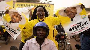 Actualité politique, info culture & sports au sénégal et en afrique. Uganda S Yoweri Museveni Overcomes Bobi Wine Challenge For Now Bbc News
