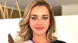 Estas son las primeras 10 favoritas del miss universo 2020. Miss Universo 2020 Chilena Daniela Nicolas Esta Entre Las 10 Favoritas A Ganar El Certamen Meganoticias