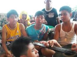 batangfishball pResents:ang espada mo laban sa balisong ko, By,  SilVerTOinks!