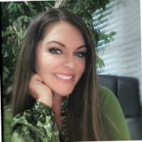 20+ "Bobbi D." profiles