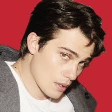 milla (@lonelyhereee2)