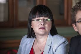 Information and translations of godek in the most comprehensive dictionary definitions resource on the web. Kaja Godek Na Przymusowej Kwarantannie Awantura W Szpitalu Interwencja Policji Polityka Wiadomosci Z Kraju I Ze Swiata Dziennik Pl Wydarzenia I Fakty Dziennik Pl