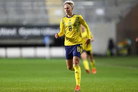 Klubblag och landslag landslag, serier och cuper. Os Final I Fotboll Flyttas Ny Tid For Sverige Kanada Damer