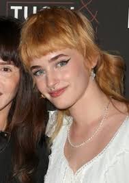 Esther Rose McGregor Photo