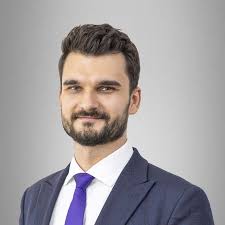 Luxury Real Estate Agents in Dubai