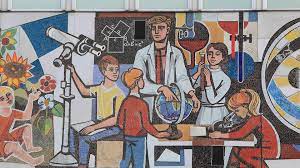 Der weltlehrertag wird seit 1994 jährlich am 5.oktober begangen, im gedenken an die „charta zum status der lehrerinnen und lehrer, die 1966 von der unesco und der internationalen arbeitsorganisation angenommen wurde. Tag Des Lehrers In Der Ddr Mdr De