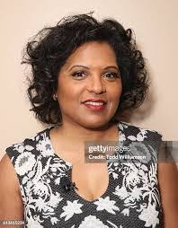 Tara Healy's Instagram, Twitter & Facebook