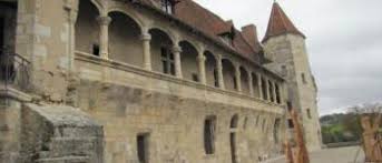 Cet appartement comprend une télévision. Quand Le Bon Roi Henri Contait Fleurette Nerac Lot Et Garonne Aquitaine Grand Sud Insolite Et Secret