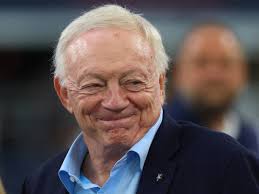 Dallas Cowboys Owner Refuses to Step Down as General Manager