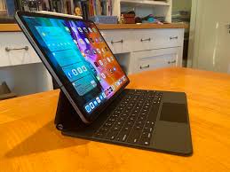 Entdecken sie jetzt produkte der marke apple. Want Your Ipad To Last You Longer Try These 6 Ways To Extend Its Life Cnet