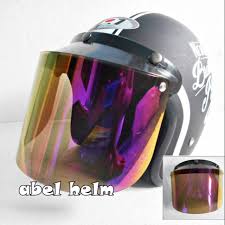 Helm bogo dikenal sebagai merk helm yang memang berkualitas tinggi maka tak heran jika di pasarannya harga helm ini lumayan mahal. Kaca Bogo Kaca Helm Bogo Injax Rainbow 05 Flat Datar Shopee Indonesia