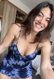 I am 61 and I would 👅👅 till you scream for more 🌹