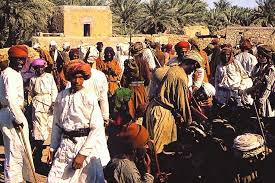 سوق ولاية صور في السبعينات old pictures heritage painting