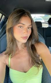 Kelsey Mudd's Instagram, Twitter & Facebook