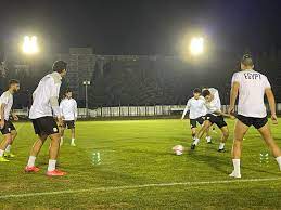 ينتظر جمهور المارد الأحمر موعد مباراة الأهلي في إفريقيا، وذلك في الدور نصف النهائي لبطولة دوري أبطال إفريقيا أمام الترجي التونسي الرياضي، خلال الشهر الجاري. Nvn216pecgmzam