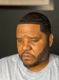 Cuttting hair spinnin chairs barber suite