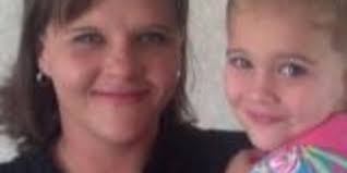 Witnesses rescue 3 year old after parents die in wreck