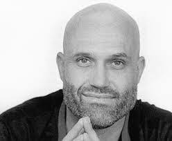 Kenneth Tutton's Instagram, Twitter & Facebook