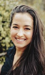 Julia Panzer's Instagram, Twitter & Facebook