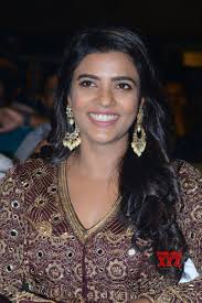 Please send it to us (popcorn@oneindia.co.in). Actress Aishwarya Rajesh Glam Stills From Vijay Deverakonda S World Famous Lover Movie Pre Release Event Social News Xyz